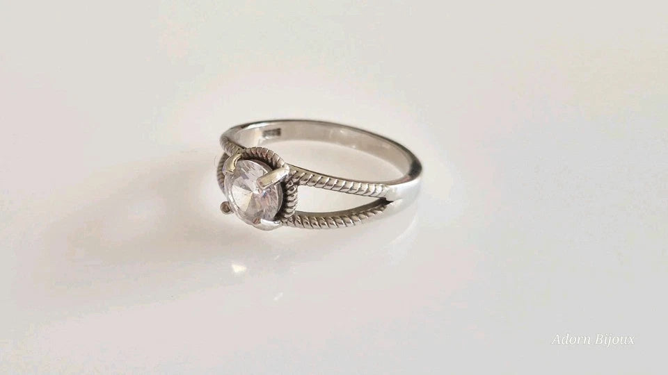 Sterling Silver Round Cut Cubic Zirconia Ring