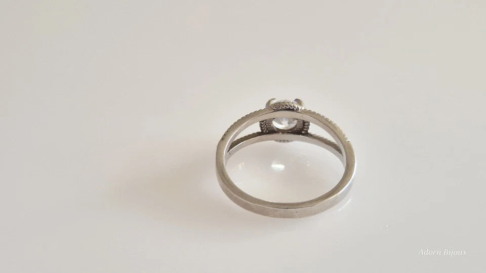 Sterling Silver Round Cut Cubic Zirconia Ring